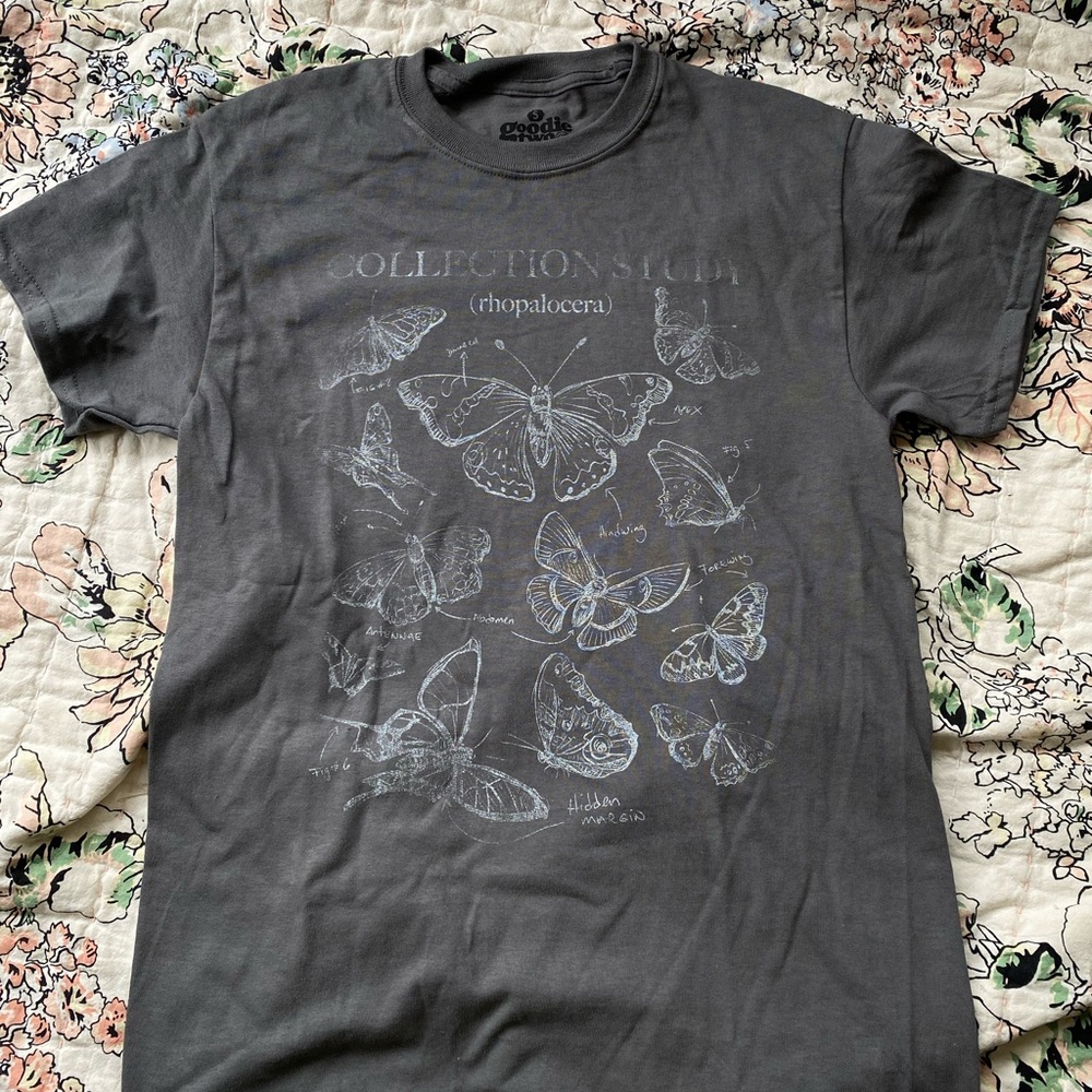 SOLD- NWOT Butterfly/Moth Collection Graphic Tee